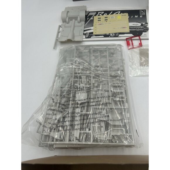 AMT ERTL '57 Bel Air Street Machine 1/25 Scale Plastic Model Kit (Skill Level 2) - Picture 10 of 11